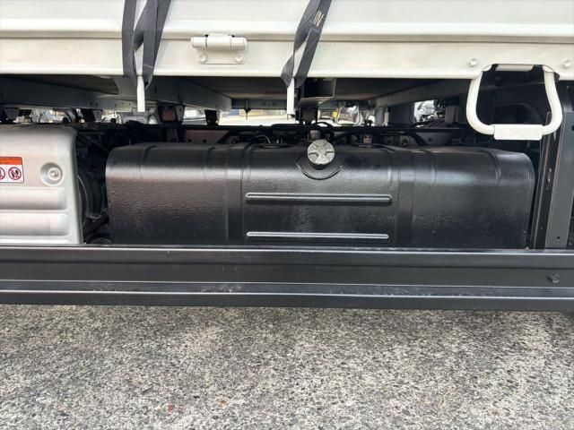 HINO DUTRO 2020 Image 31