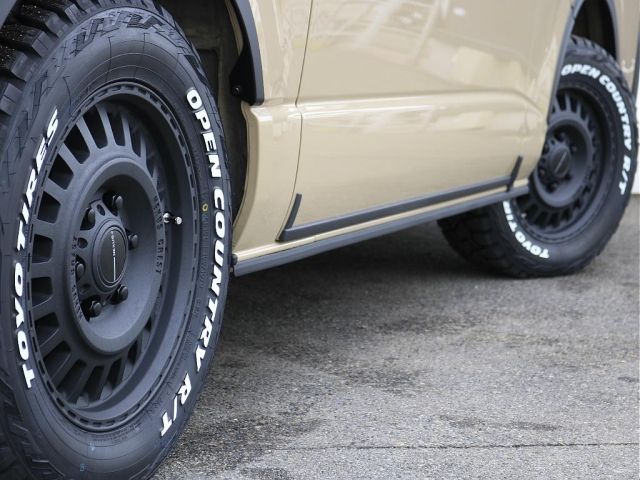 TOYOTA HIACE VAN 4WD 2025 Image 31