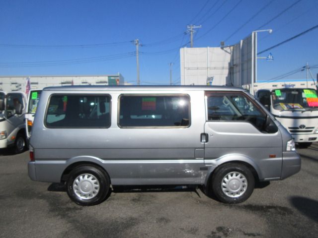 MAZDA BONGO VAN 2WD 2017 Image 31