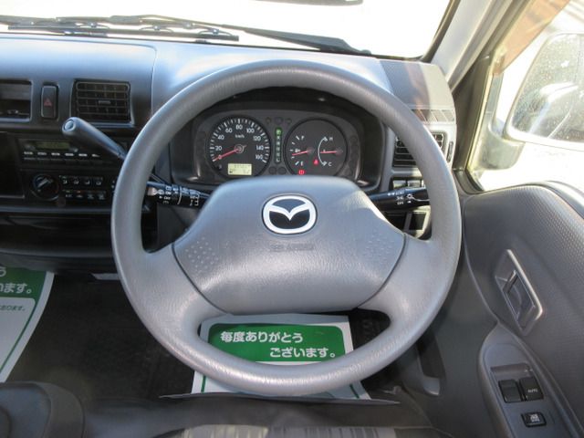 MAZDA BONGO VAN 2WD 2017 Image 31
