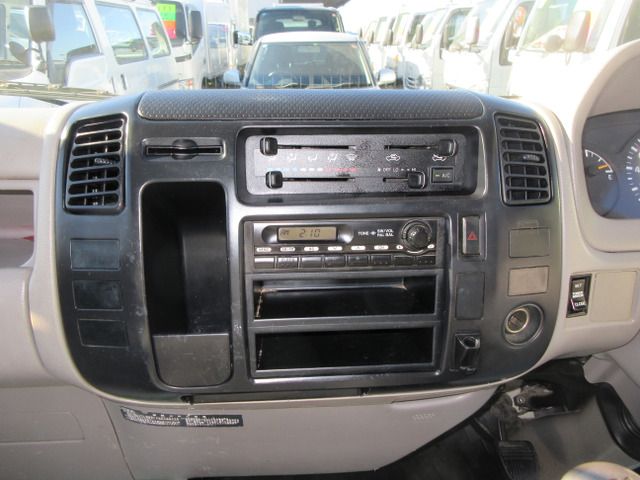 TOYOTA TOYOACE 2008 Image 31