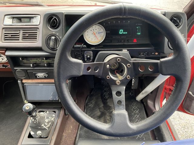 TOYOTA SPRINTER TRUENO HATC 1984 Image 31