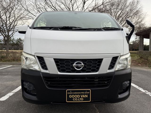 NISSAN NV350 CARAVAN 4WD 2015 Image 31