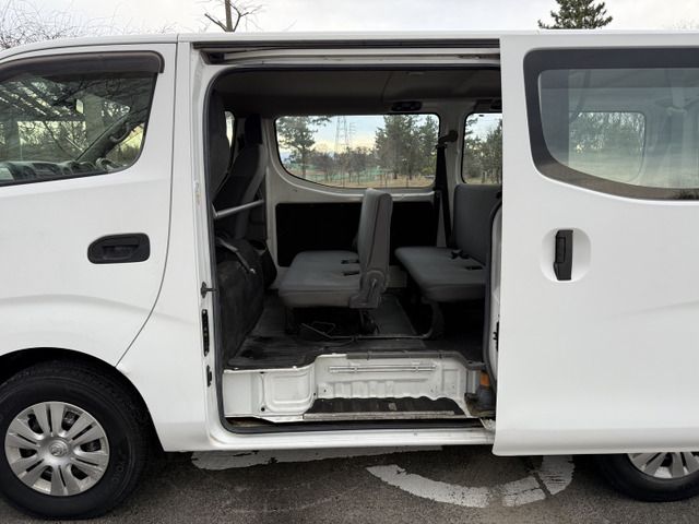 NISSAN NV350 CARAVAN 4WD 2015 Image 31