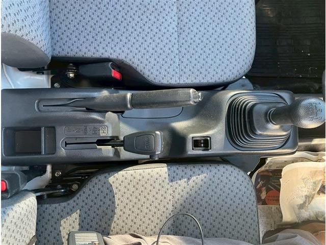 SUZUKI CARRY TRUCK 4WD 2022 Image 31