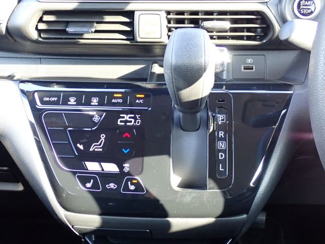 MITSUBISHI EK X 2024 Image 31