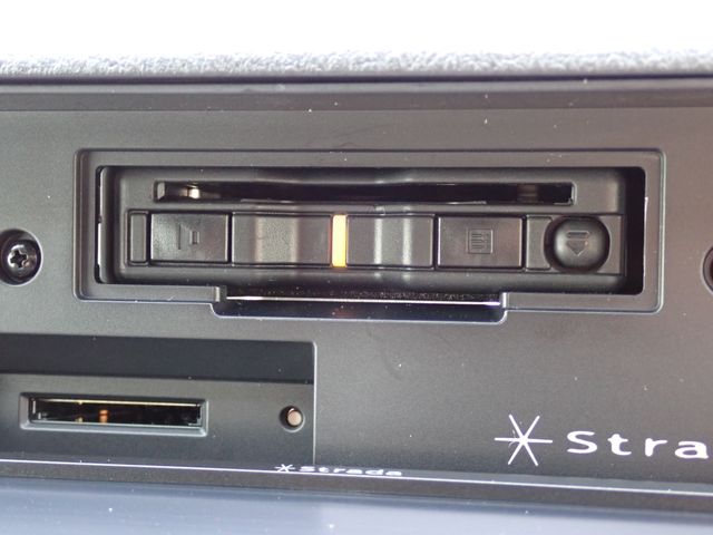 TOYOTA HIACE VAN 4WD 2023 Image 31