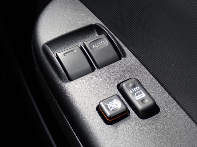 TOYOTA HIACE VAN 4WD 2023 Image 31