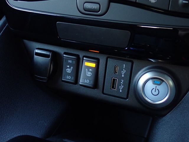 NISSAN LEAF 2020 Image 31