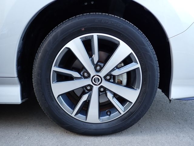 NISSAN LEAF 2020 Image 31