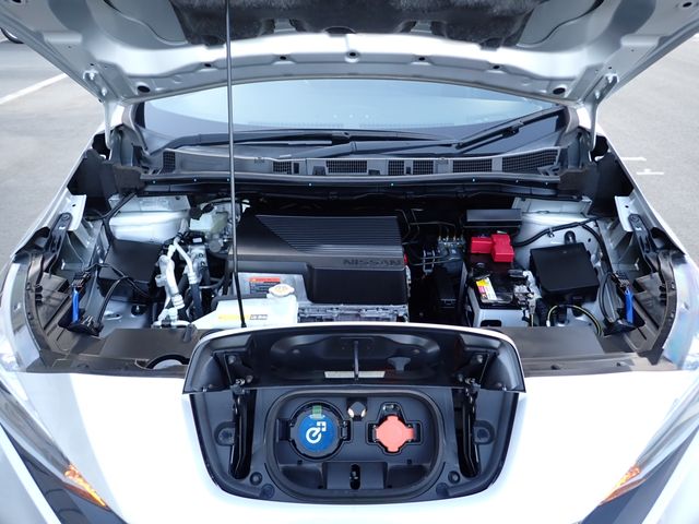 NISSAN LEAF 2020 Image 31