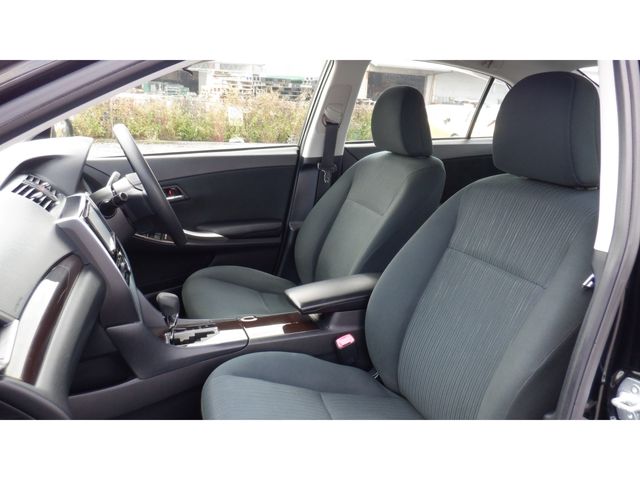 TOYOTA PREMIO 2021 Image 31