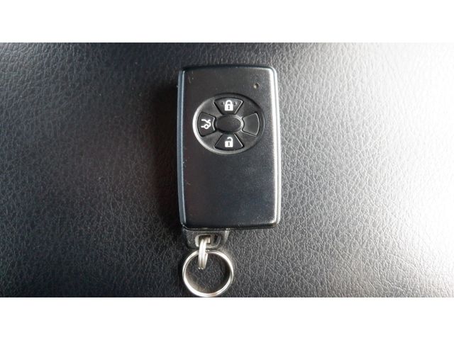 TOYOTA PREMIO 2021 Image 31