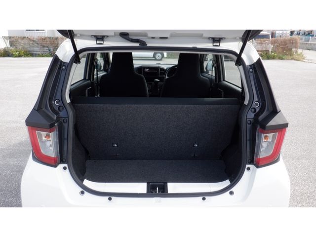 DAIHATSU MIRA E:S 2019 Image 31