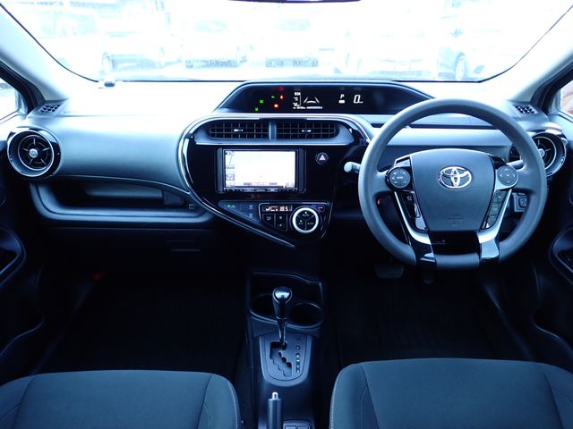 TOYOTA AQUA 2020 Image 31