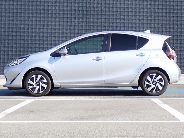 TOYOTA AQUA 2020 Image 31