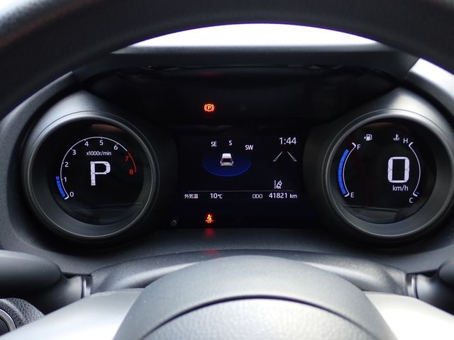 TOYOTA YARIS CROSS 2020 Image 31