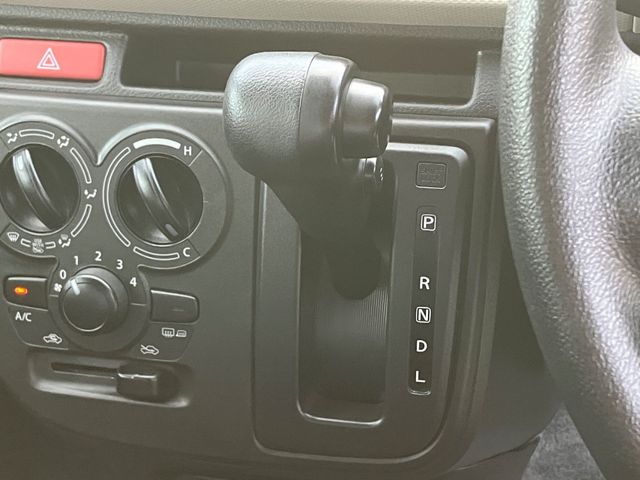 SUZUKI ALTO  4WD 2021 Image 31