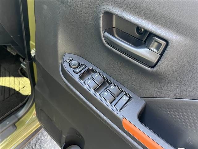 DAIHATSU TANTO FAN CROSS 2025 Image 31