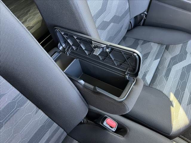 DAIHATSU TANTO FAN CROSS 2025 Image 31