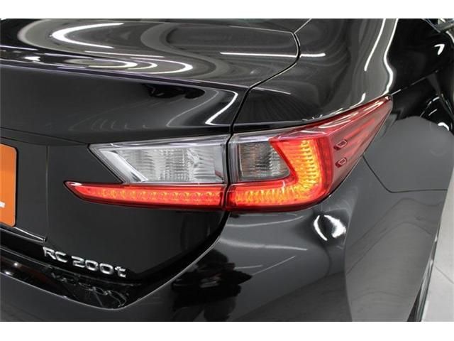 TOYOTA LEXUS RC200T 2016 Image 31