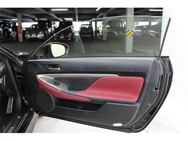 TOYOTA LEXUS RC200T 2016 Image 31