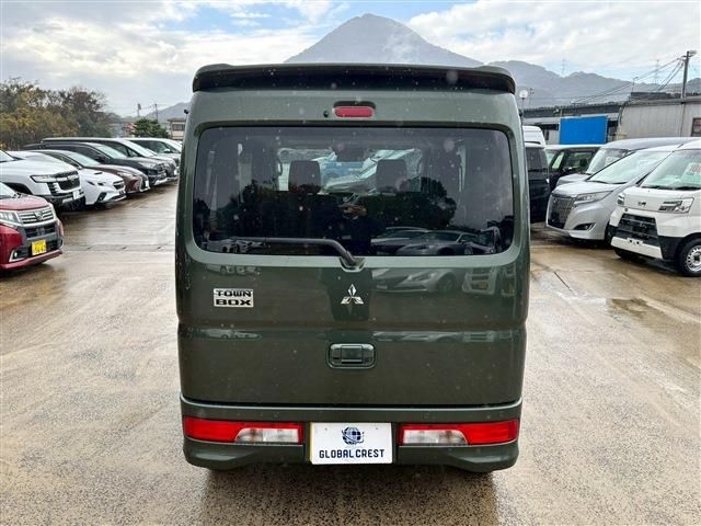 MITSUBISHI TOWNBOX 2025 Image 31