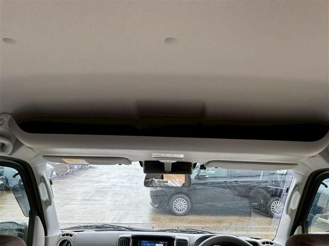 MITSUBISHI TOWNBOX 2025 Image 31