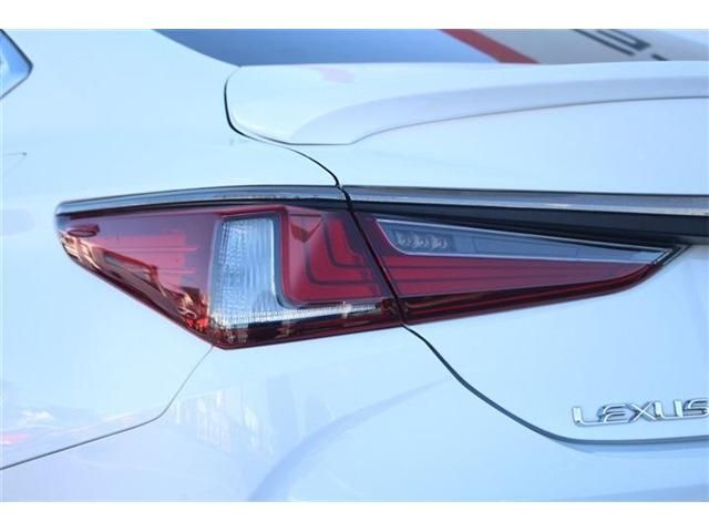 TOYOTA LEXUS ES300H 2021 Image 31