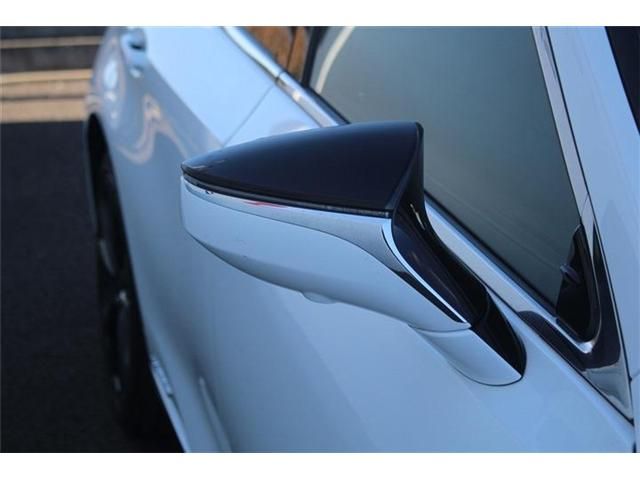 TOYOTA LEXUS ES300H 2021 Image 31