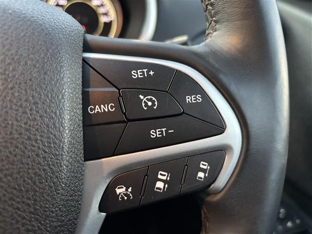 JEEP CHEROKEE 2017 Image 31