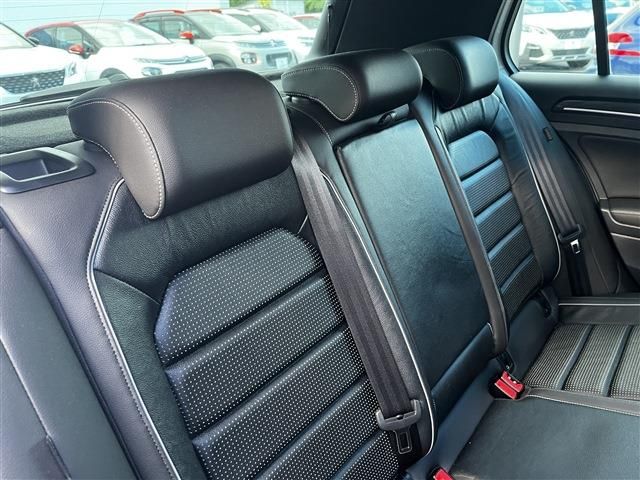 VOLKSWAGEN GOLF R 2018 Image 31