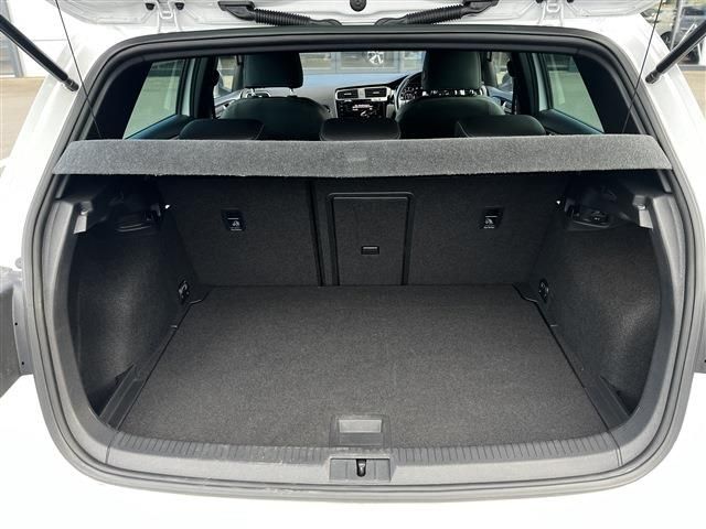 VOLKSWAGEN GOLF R 2018 Image 31