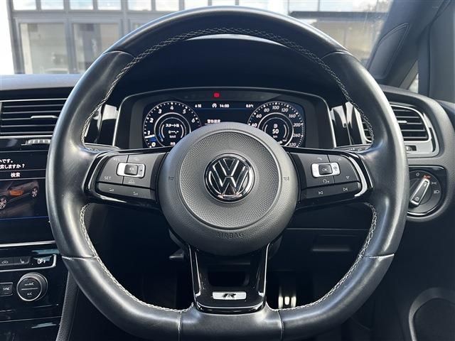 VOLKSWAGEN GOLF R 2018 Image 31