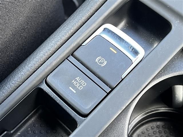 VOLKSWAGEN GOLF R 2018 Image 31