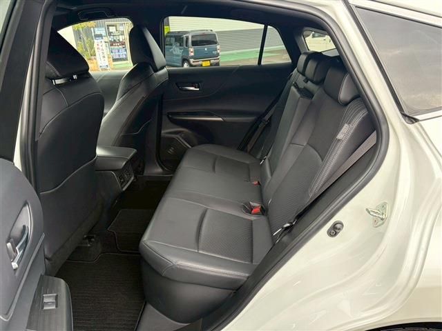 TOYOTA HARRIER HYBRID 2023 Image 31