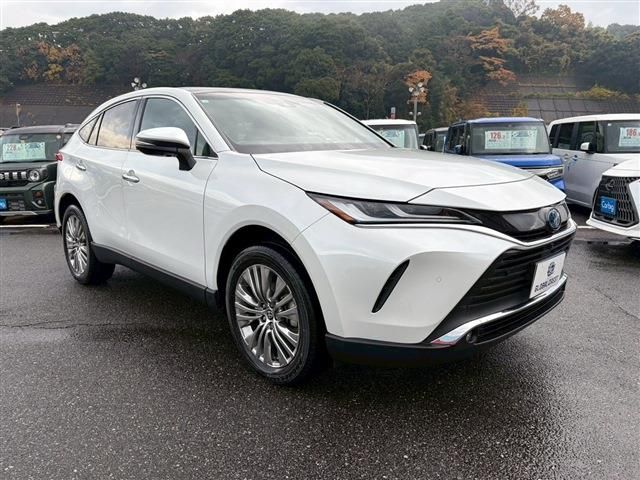 TOYOTA HARRIER HYBRID 2023 Image 31