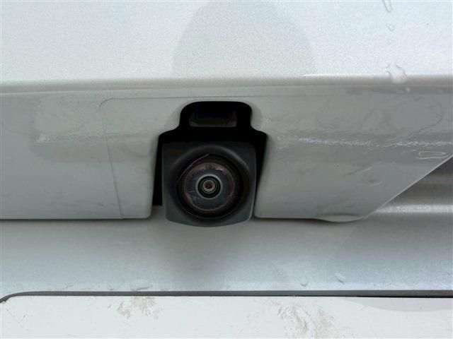 TOYOTA HARRIER HYBRID 2023 Image 31