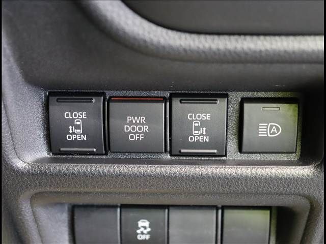 TOYOTA SIENTA HYBRID 2022 Image 31