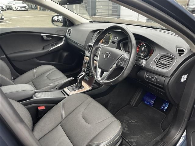 VOLVO V40 CROSS COUN 2017 Image 31