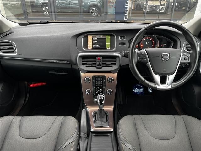 VOLVO V40 CROSS COUN 2017 Image 31