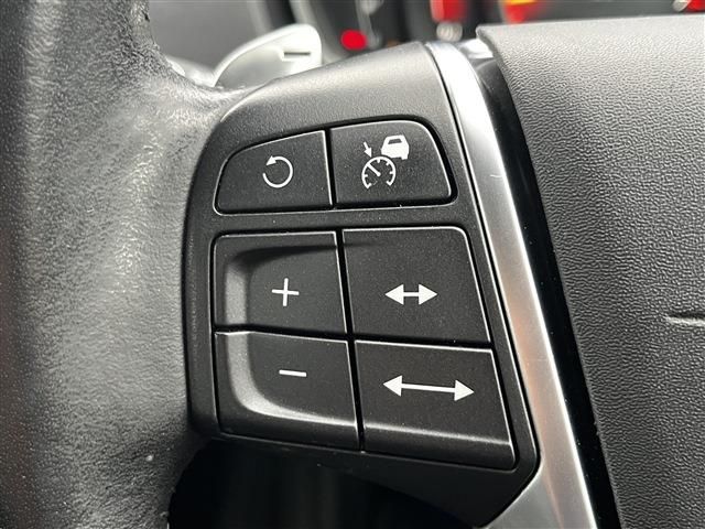 VOLVO V40 CROSS COUN 2017 Image 31