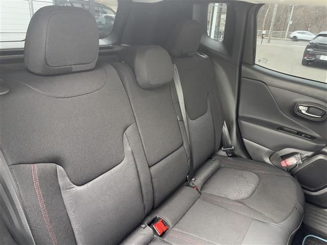 JEEP RENEGADE 2021 Image 31