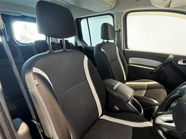 RENAULT KANGOO 2016 Image 31