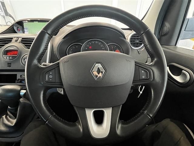 RENAULT KANGOO 2016 Image 31