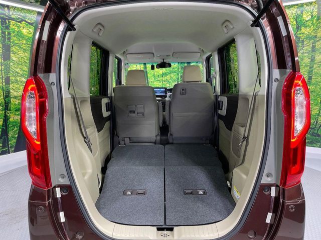HONDA N BOX 2018 Image 31