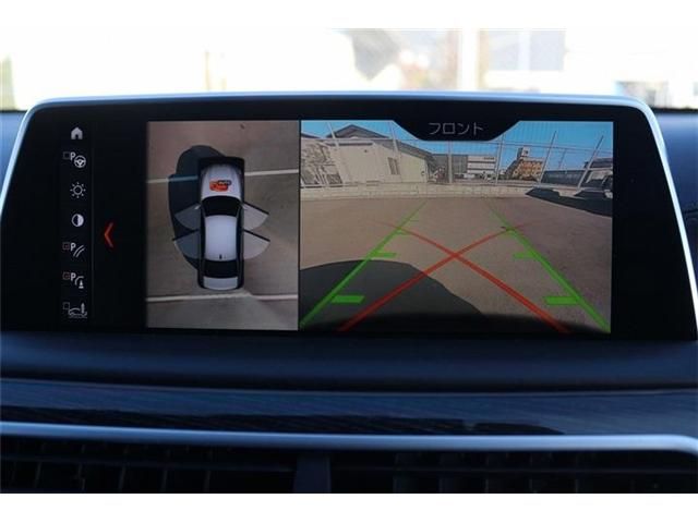 BMW 7SERIES 2017 Image 31