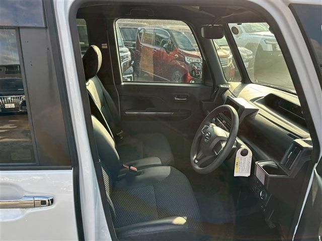 DAIHATSU TANTO CUSTOM 2023 Image 31