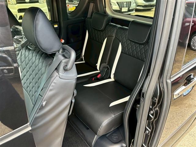 DAIHATSU TANTO CUSTOM 2023 Image 31