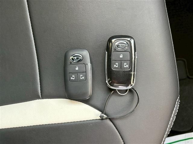 DAIHATSU TANTO CUSTOM 2023 Image 31